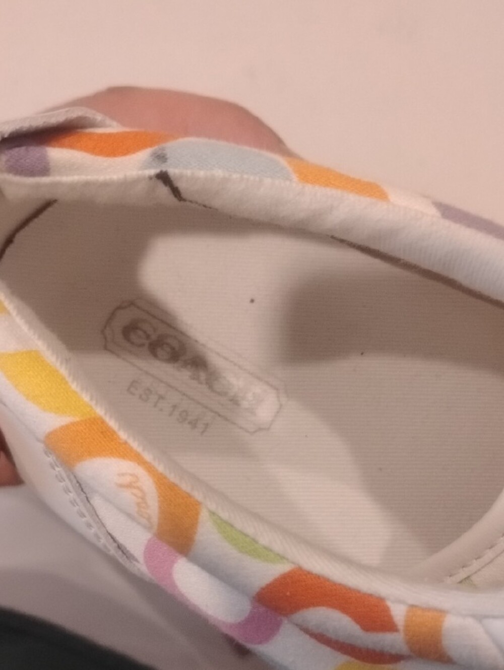 Coach White Low-Top Sneakers with Multicolor 'C' Print - Picture 15 of 15